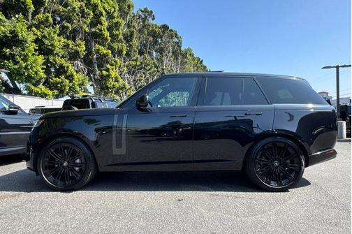 Black 2024 Land Rover Range Rover P530 SE