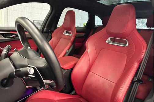 2024 Jaguar F-PACE R-Dynamic S P250 AWD Automatic