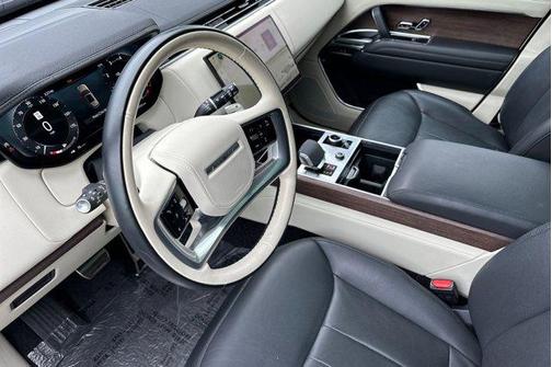 2023 Land Rover Range Rover P400 SE