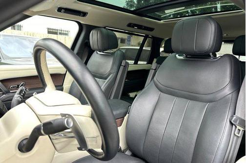 2023 Land Rover Range Rover P400 SE