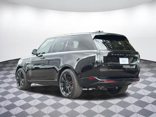 UNV Obsidian Black - Gloss #2 2026 Land Rover Range Rover P615 SV