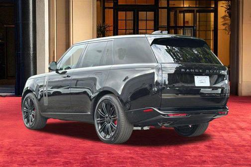 UNV Obsidian Black - Gloss #2 2026 Land Rover Range Rover P615 SV