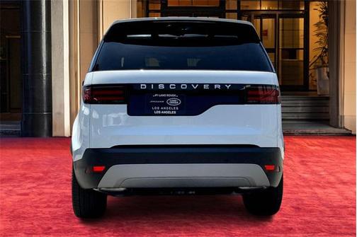 2025 Land Rover Discovery P300 S