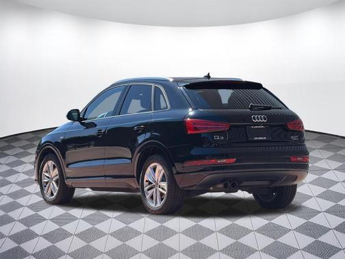 Black 2018 Audi Q3 2.0T Premium