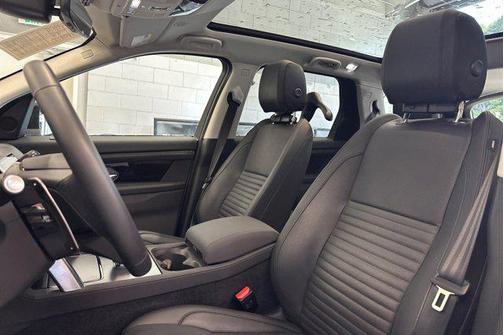 2025 Land Rover Discovery Sport S