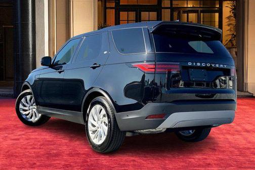 2025 Land Rover Discovery P300 S