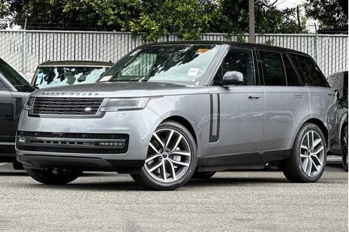 Eiger Grey Metallic 2026 Land Rover Range Rover P550e SE