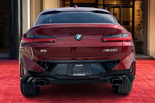 2024 BMW X4 M40i