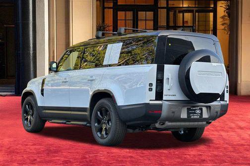 Fuji White 2026 Land Rover Defender P300 S