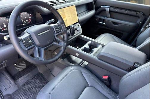 Santorini Black 2026 Land Rover Defender P400 X-Dynamic SE