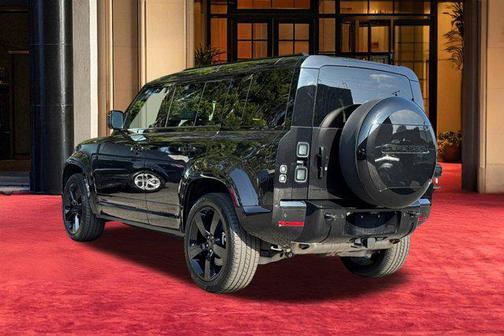 Santorini Black 2026 Land Rover Defender P400 X-Dynamic SE