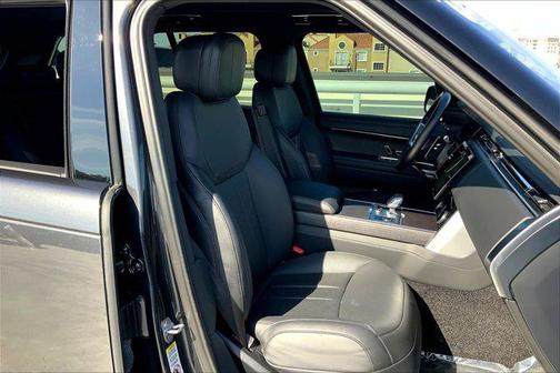 2023 Land Rover Range Rover P400 SE