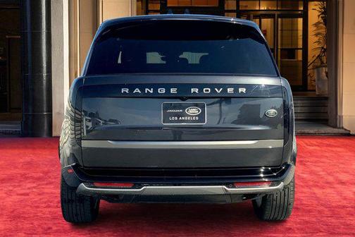 2023 Land Rover Range Rover P400 SE
