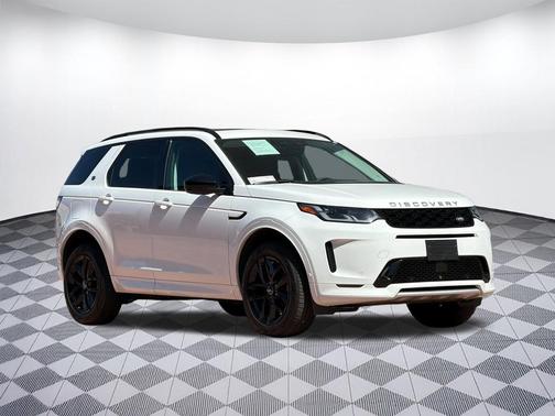 Fuji White 2025 Land Rover Discovery Sport S