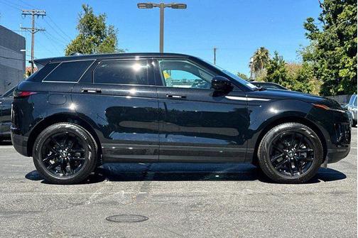 Santorini Black Metallic 2026 Land Rover Range Rover Evoque Core S