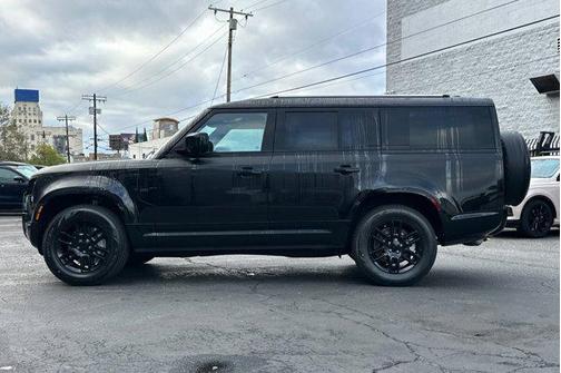 2026 Land Rover Defender P400 X-Dynamic SE