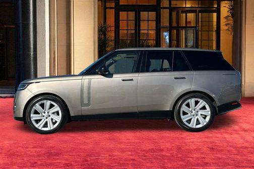 2023 Land Rover Range Rover P530 SE