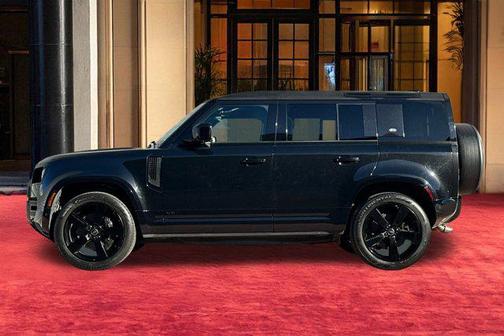 2023 Land Rover Defender 110 V8