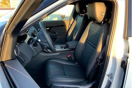 2024 Land Rover Range Rover Evoque Dynamic SE