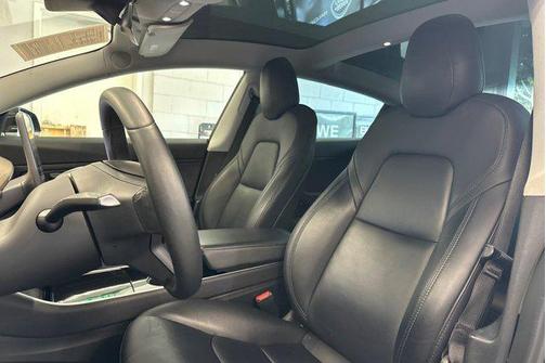 Solid Black 2019 Tesla Model 3 Long Range