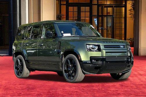 Woolstone Green 2026 Land Rover Defender P500 X-Dynamic SE