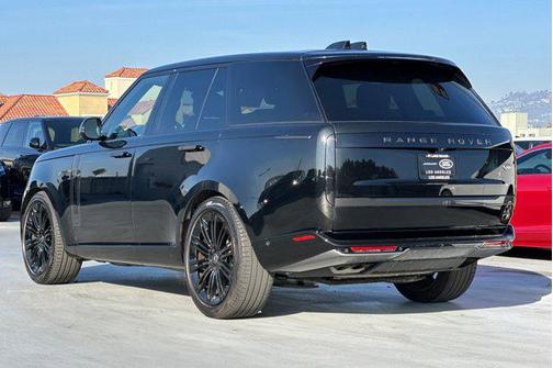 2023 Land Rover Range Rover P530 SE