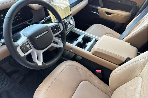 Woolstone Green 2026 Land Rover Defender P500 X-Dynamic SE