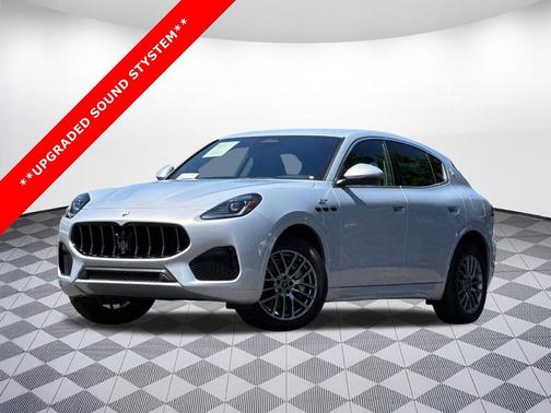 Silver 2023 Maserati Grecale GT