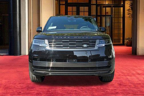 UNV Obsidian Black - Gloss #2 2026 Land Rover Range Rover P615 SV