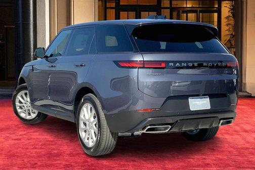 2025 Land Rover Range Rover Sport SE