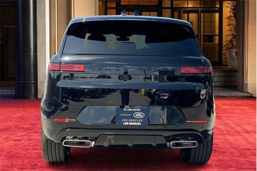 2025 Land Rover Range Rover Sport SE