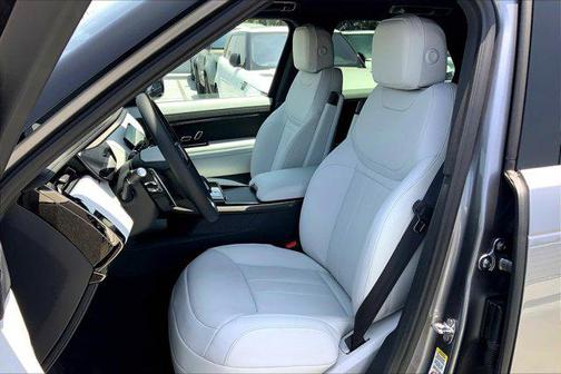 2025 Land Rover Range Rover Sport P360 S