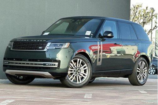 Belgravia Green Metallic 2026 Land Rover Range Rover P530 SE