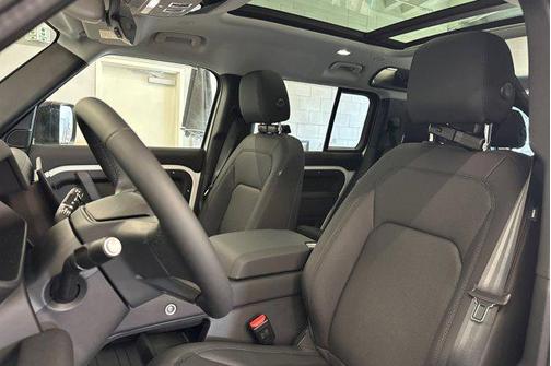 2026 Land Rover Defender P300 S