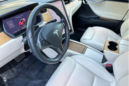 2020 Tesla Model S Long Range Plus