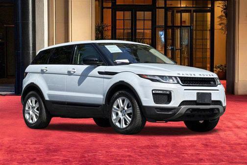 White 2017 Land Rover Range Rover Evoque SE