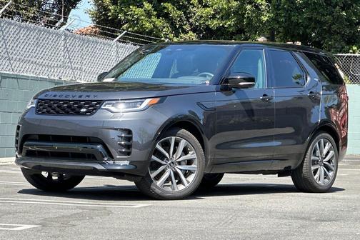 Gray 2025 Land Rover Discovery P300 Dynamic SE