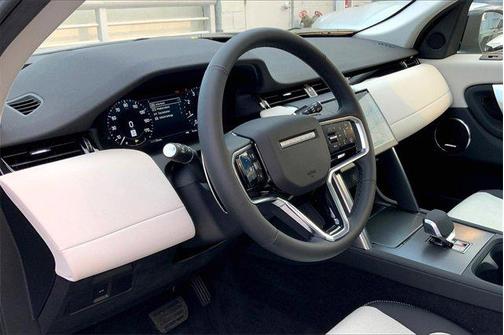 2025 Land Rover Discovery Sport S