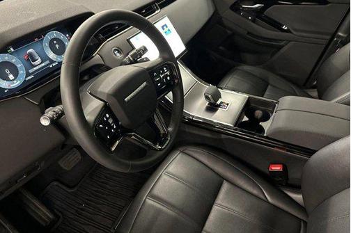 Santorini Black Metallic 2026 Land Rover Range Rover Evoque Core S