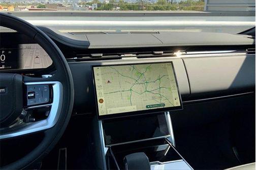2025 Land Rover Range Rover P530 SE