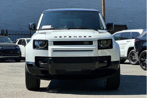 Fuji White 2026 Land Rover Defender P400 X-Dynamic SE