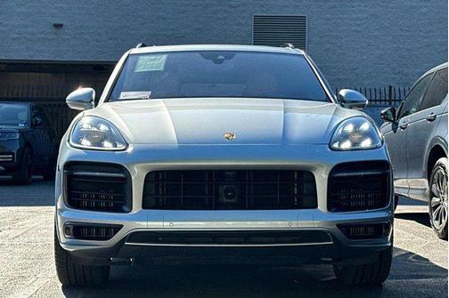 Quartzite Grey Metallic 2021 Porsche Cayenne GTS