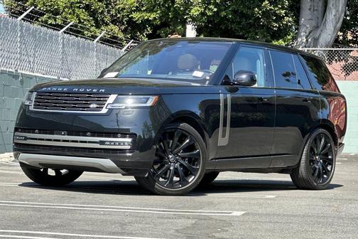 Black 2023 Land Rover Range Rover P530 SE