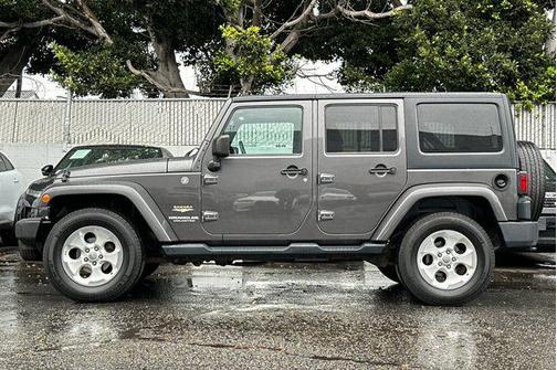 2014 Jeep Wrangler Unlimited Sahara
