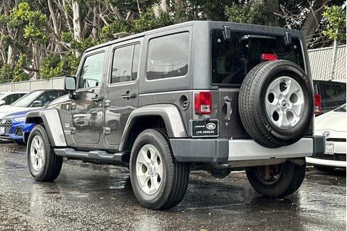 2014 Jeep Wrangler Unlimited Sahara