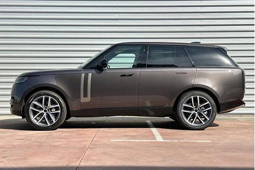 2026 Land Rover Range Rover P400 SE