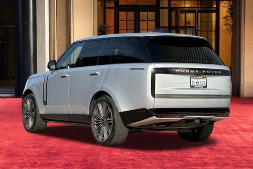 2024 Land Rover Range Rover P530 SE
