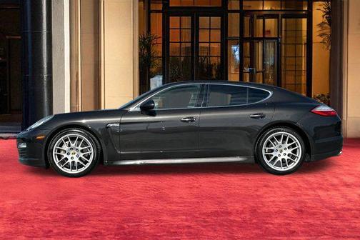 2011 Porsche Panamera 4S
