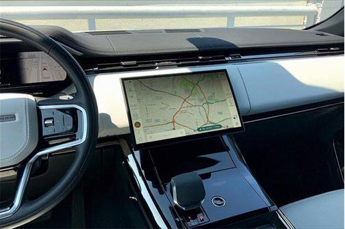 2024 Land Rover Range Rover Sport SE
