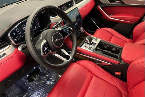 Fuji White 2025 Jaguar F-PACE R-Dynamic S P400 AWD Automatic